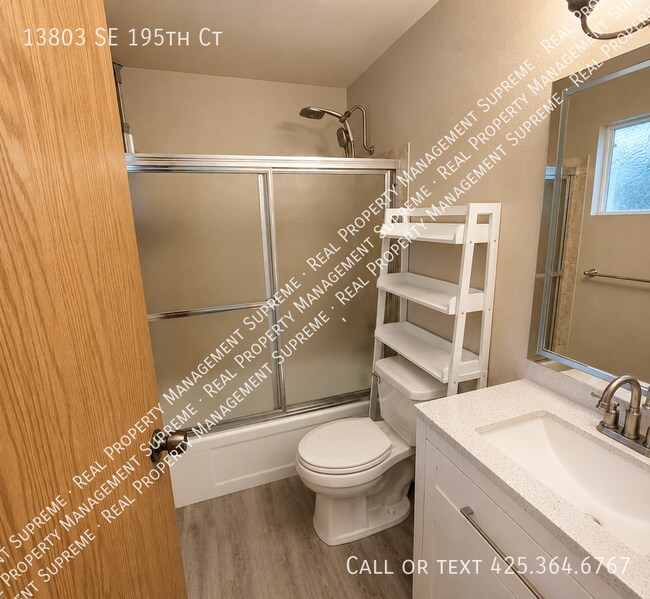 Building Photo - 13803 SE 195th Ct