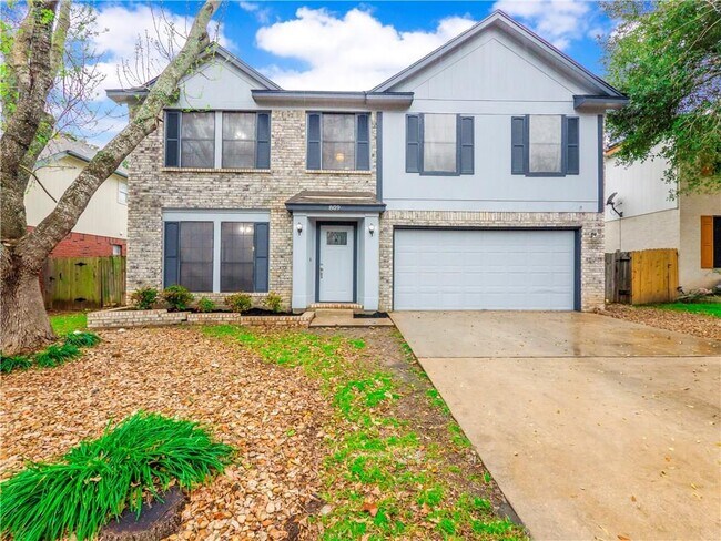 Building Photo - 809 Riverlawn Dr