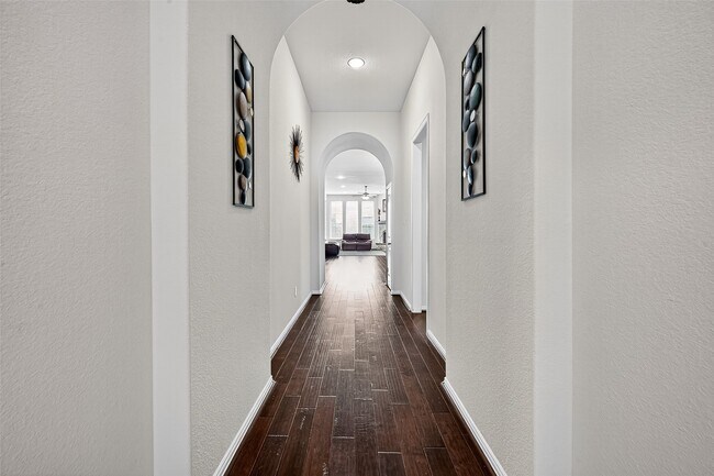 Building Photo - 18211 Kilmacolm Dr