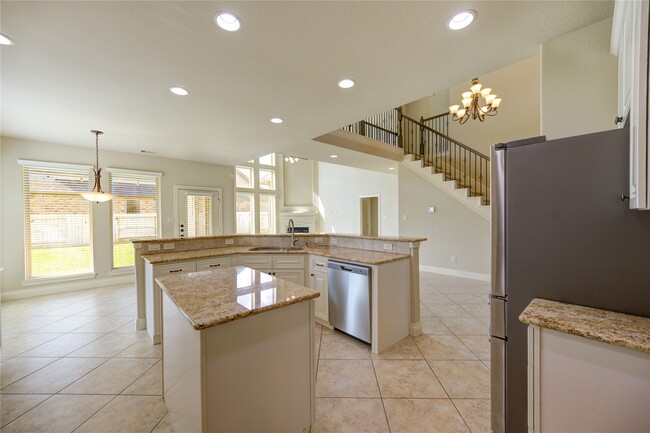 Building Photo - 6730 Sotoria Ln