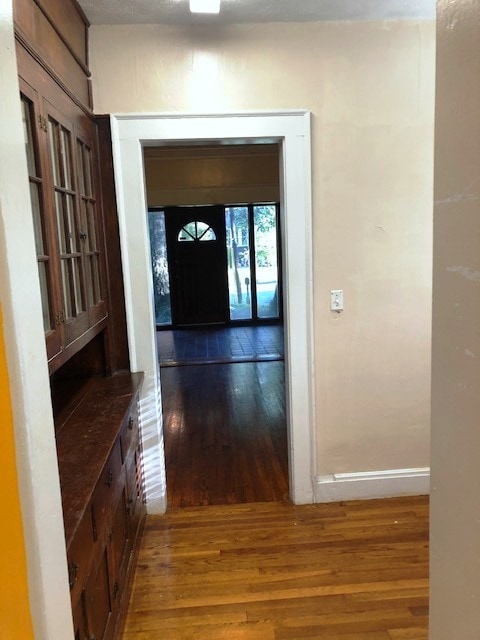 Breakfast room to front door - 829 Courtenay Dr NE