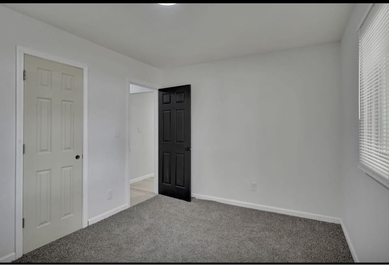 Building Photo - 3608 Providence St