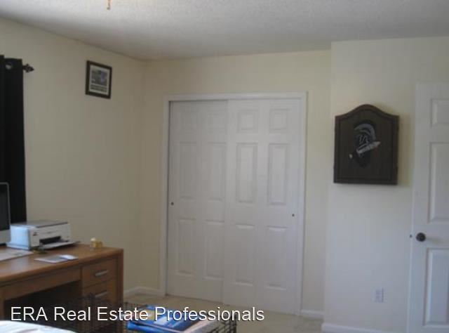 Building Photo - 2 br, 1.5 bath House - 3902 Inverness Road