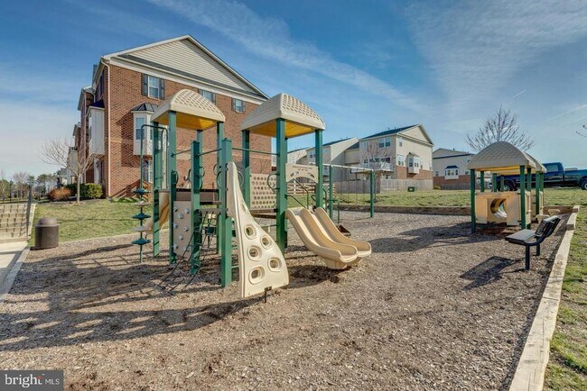Building Photo - 25792 Racing Sun Dr