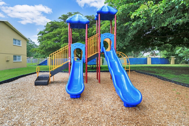 Building Photo - Greenway