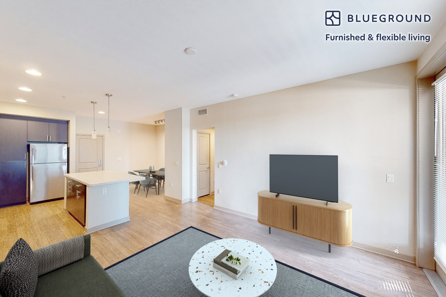 Building Photo - 121 E Rte 66