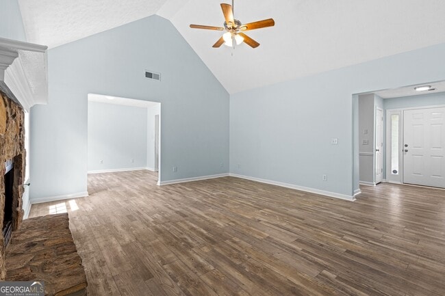 Building Photo - 484 Creek Crossing Ct