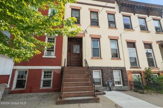 Building Photo - 359 Washington Ave
