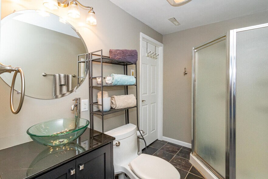 Finished lower level includes 3/4 bathroom - 5428 Norris St