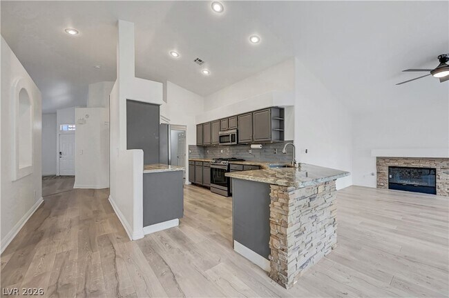 Building Photo - 7213 Elite Ct