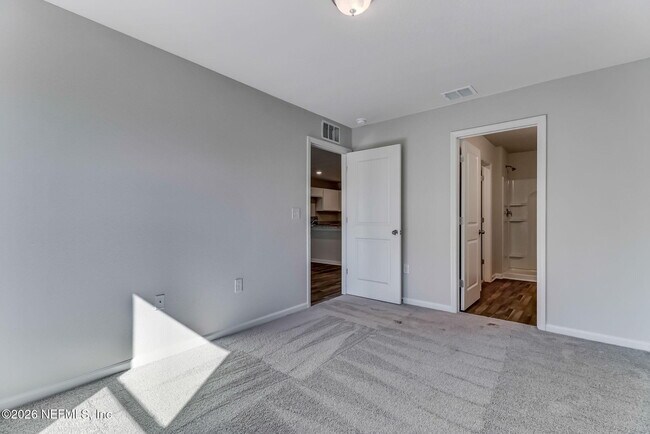 Building Photo - 45303 Red Brick Dr