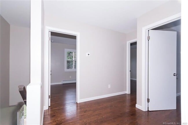 Building Photo - 6 Rham Rd