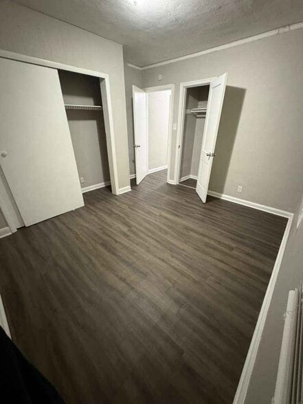 Building Photo - 3588 Vernon Ave