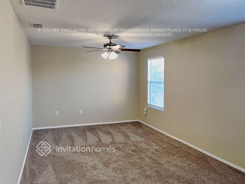 Building Photo - 1564 Strathmore Cir