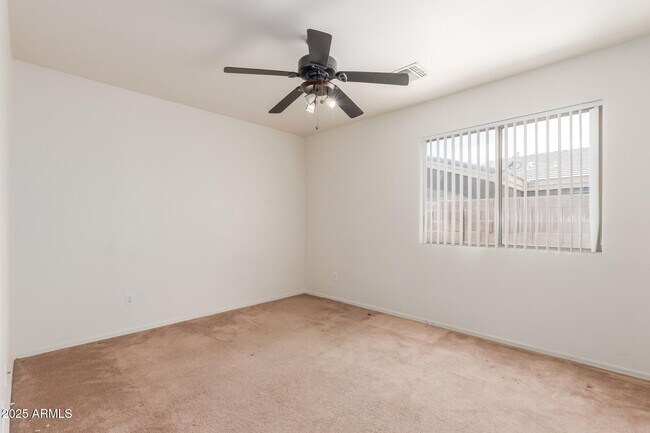 Building Photo - 608 W Rattlesnake Pl