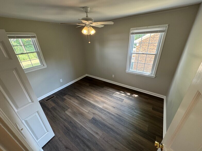 Bedroom #2 - 307 Pleasant Dr