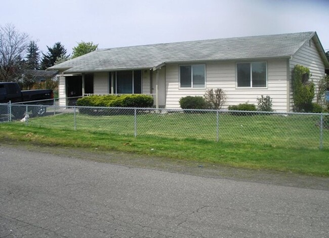 Primary Photo - 3 Bedroom in Mountain View