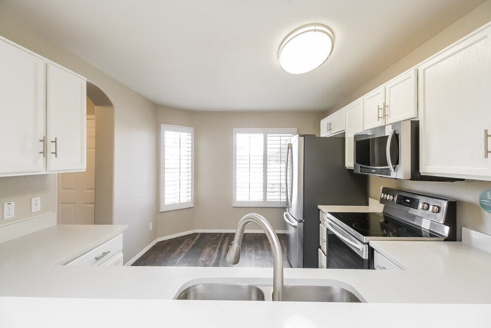 Building Photo - 1283 S Anvil Pl