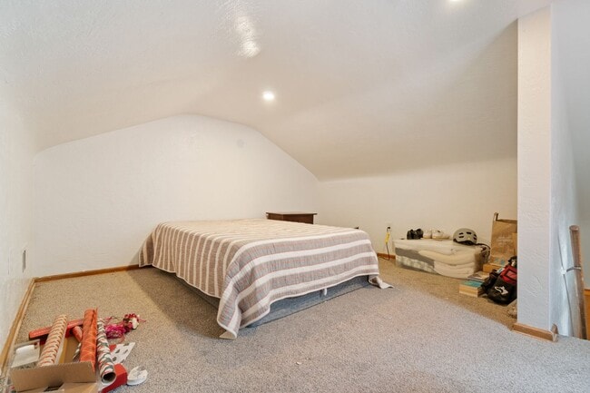 Building Photo - Renovated Home - Downtown Millvale