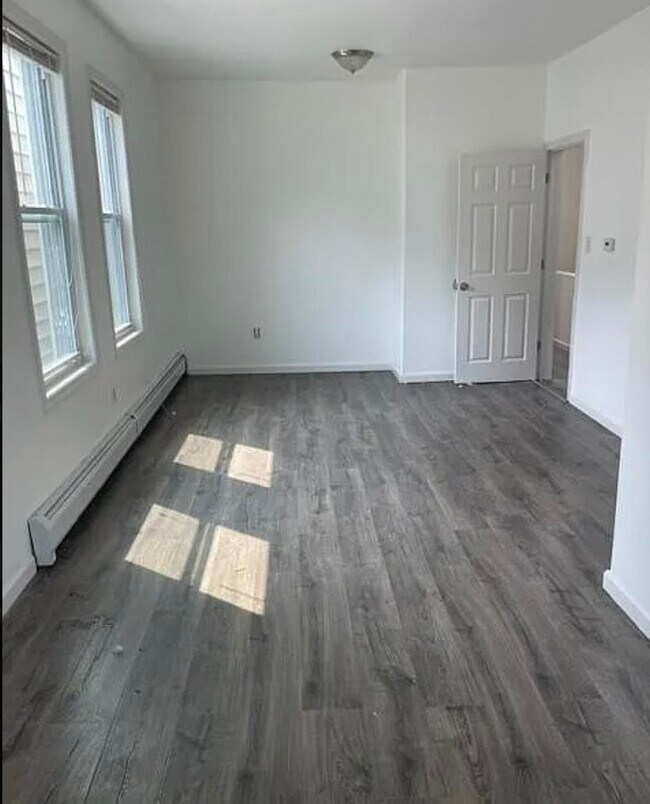 Building Photo - 220 Nunda Ave