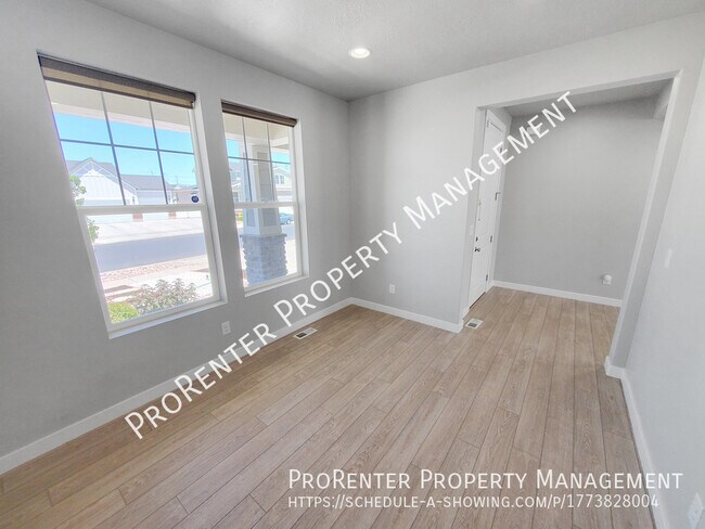 Building Photo - 1509 W 450 S