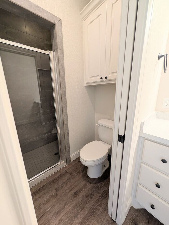 Building Photo - 2505 111th St