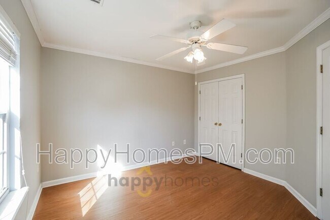 Building Photo - 941 Clearspring Dr