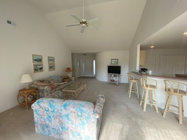 Building Photo - Charming 3-Bedroom Home in Desirable Kure Beach, NC