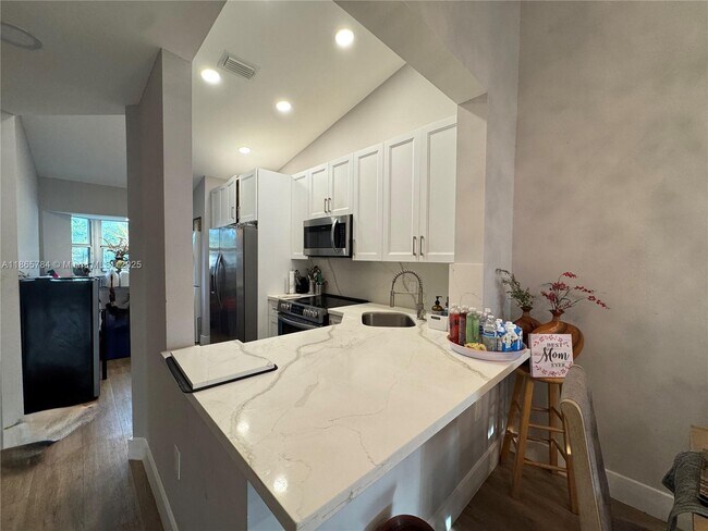 Building Photo - 2173 NW 78th Ave
