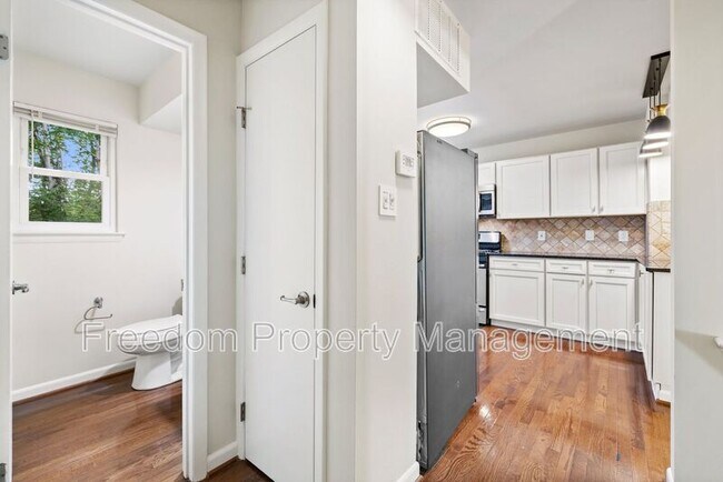 Building Photo - 5256 Sudberry Ln