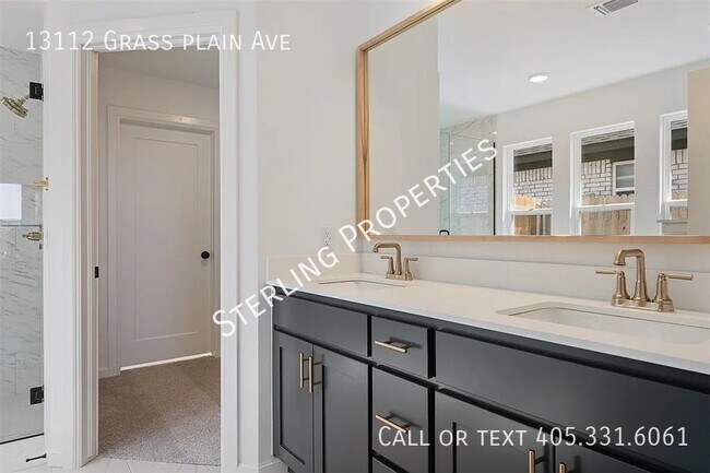 Building Photo - 13112 Grass Plain Ave