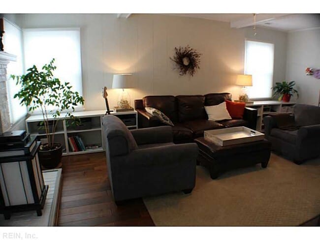 Building Photo - Lovely 4 bedroom home in Salem Woods area of Virginia Beach