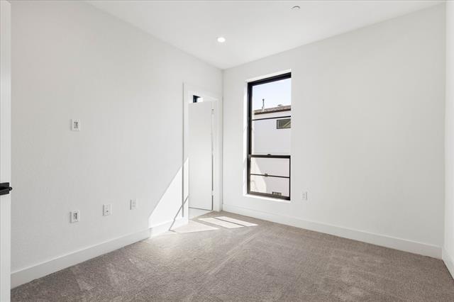 Building Photo - 2107 N Garrett Ave