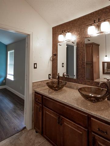 Building Photo - 3410 Ruidoso Ln