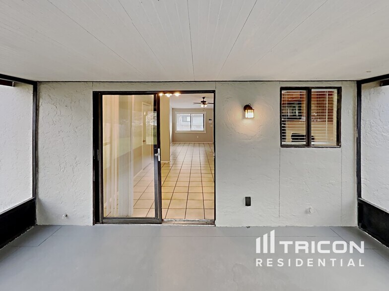Building Photo - 1243 Piney Branch Cir