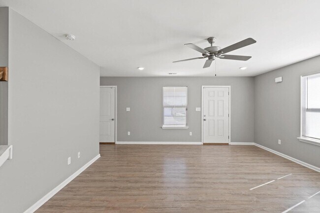 Building Photo - 2708 Hailey Rose Way