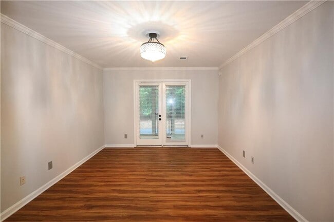 Building Photo - 19 Brittany Way NE
