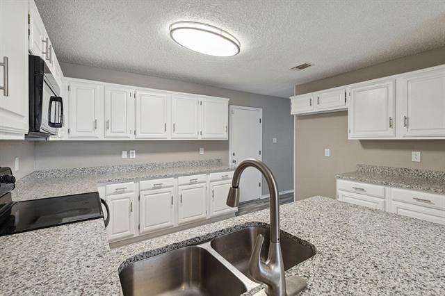 Building Photo - 4054 St Christopher Ln