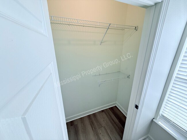 Building Photo - 2BR/2BA