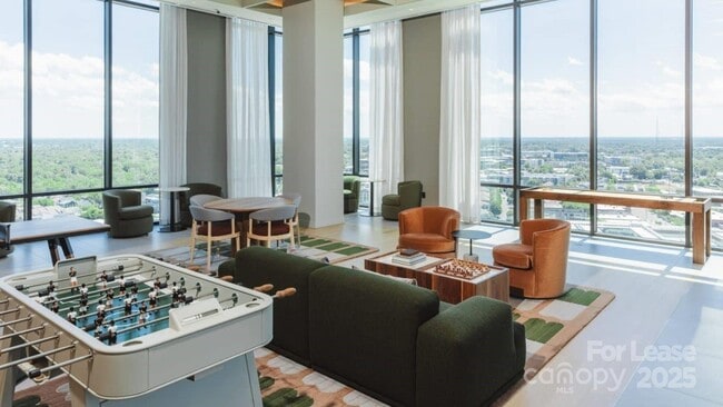 Building Photo - 2161 Hawkins St