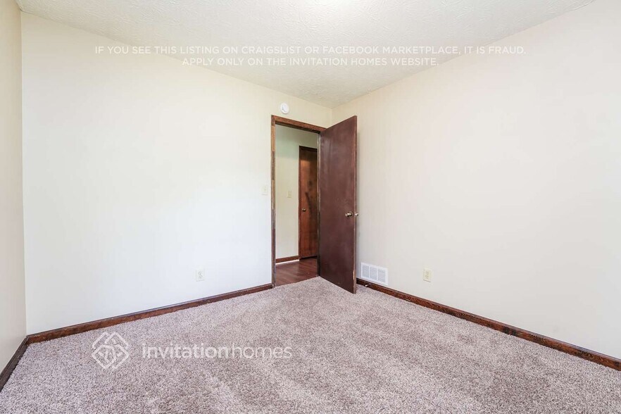 Building Photo - 2160 Flowery Branch Rd