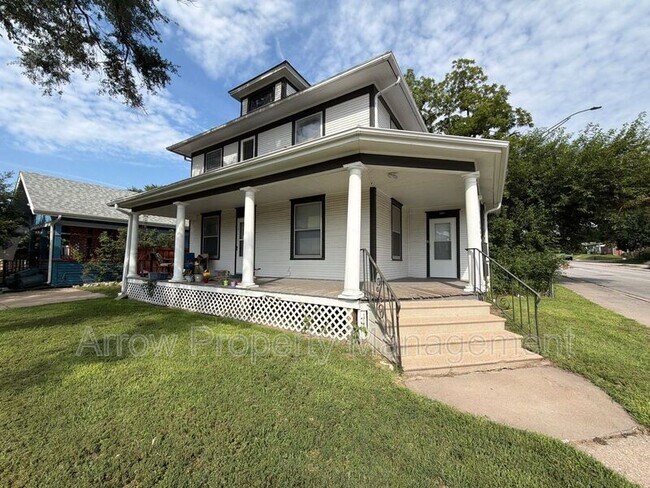 Building Photo - 2068 S 18th St