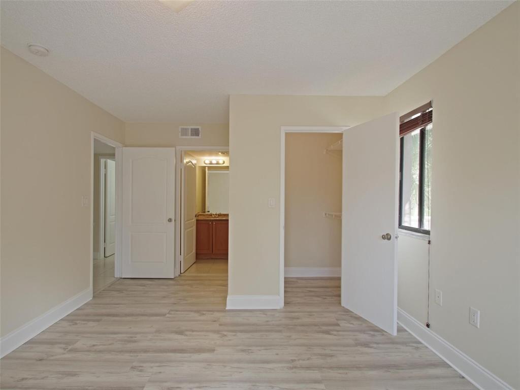 Building Photo - 8321 Coral Lake Dr