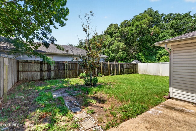 Building Photo - 1108 Hidden Cove Cir S