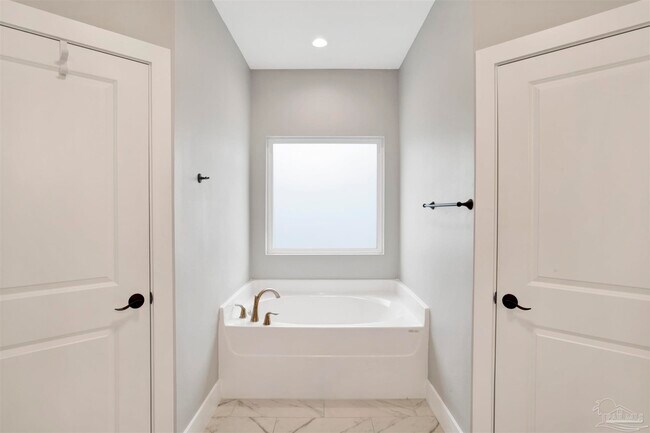 Building Photo - 4320 Quiet Ct