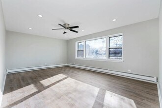 Building Photo - 5358 S Narragansett Ave