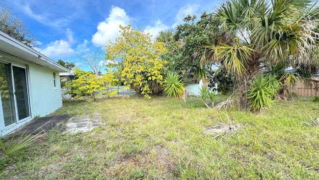 Building Photo - 1037 Berkshire Rd