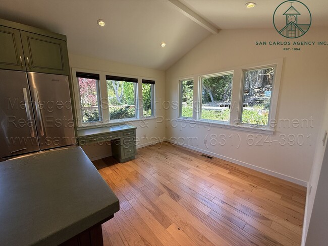 Building Photo - Charming and Refreshed Three Bed Carmel Wo...