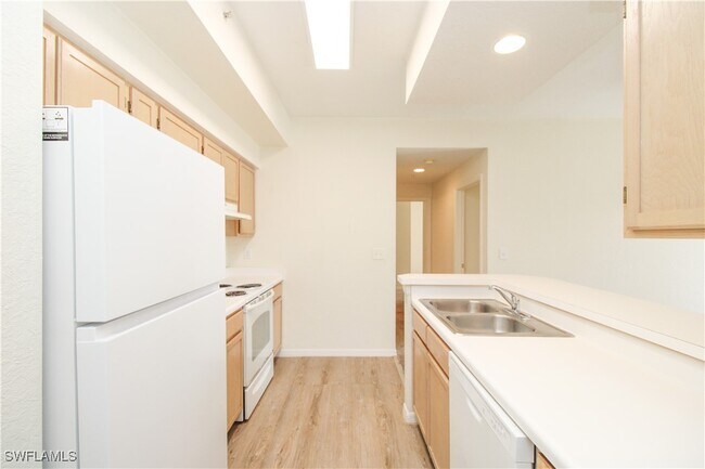 Building Photo - 4630 St Croix Ln