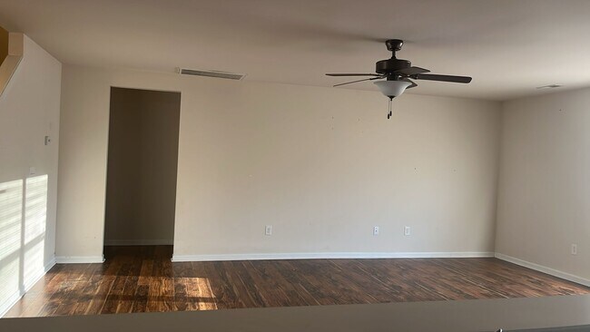 Building Photo - 2621 Tummel Ln